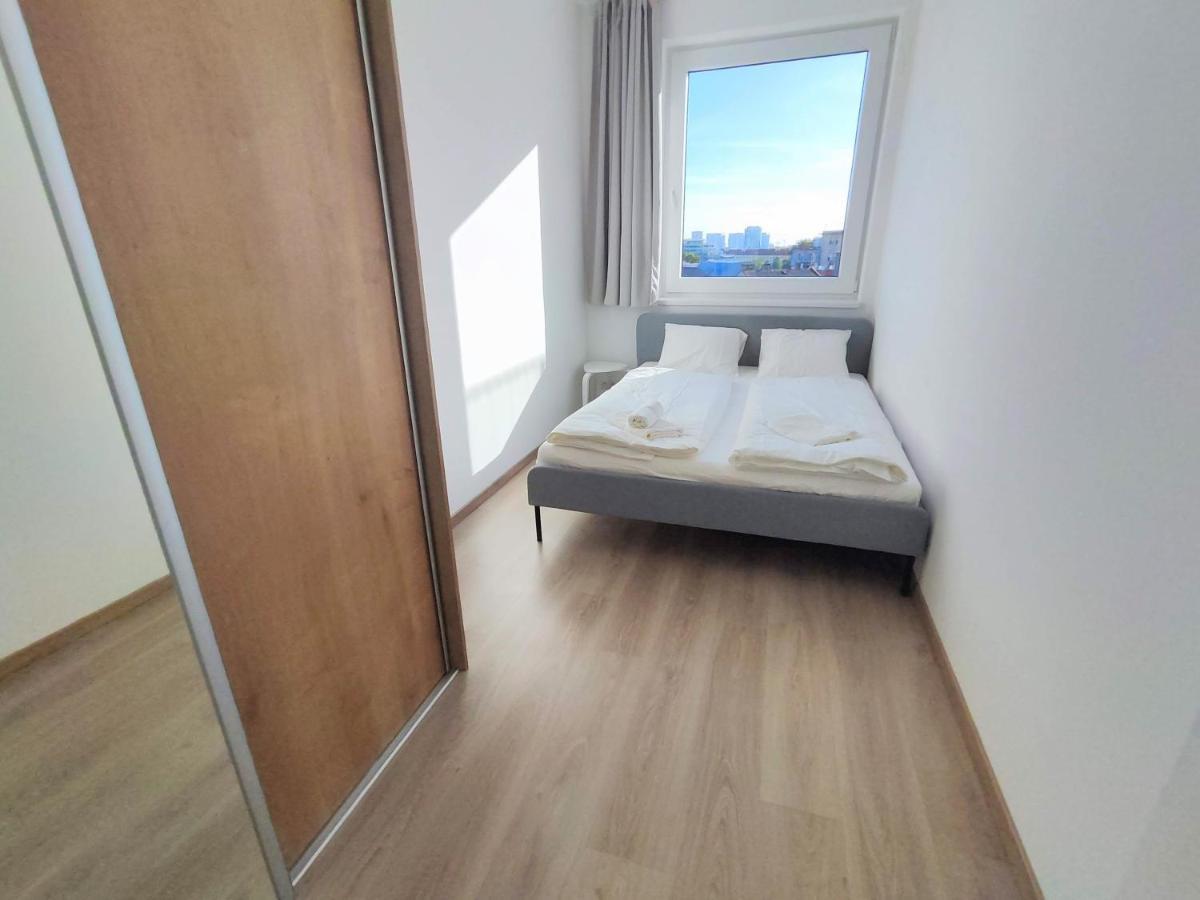Schanz - Quietly Oriented - Private Parking - Balcony Bratislava Exterior photo